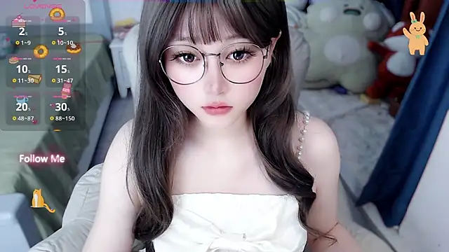 Snapshot of Sweet-18wanwan chatting on 05/21/26, 04:59 Sweet-18wanwan online show from 05/21/26, 04:59