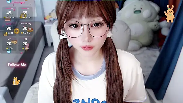 Snapshot of Sweet-18wanwan chatting on 05/25/26, 10:30 Sweet-18wanwan online show from 05/25/26, 10:30