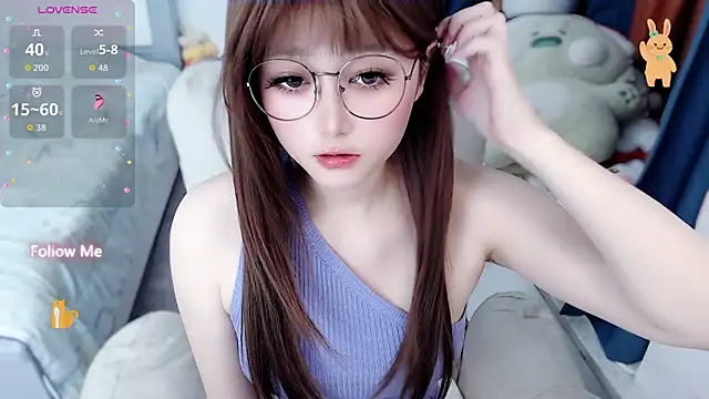 Snapshot of Sweet-18wanwan chatting on 04/21/26, 04:46 Sweet-18wanwan online show from 04/21/26, 04:46