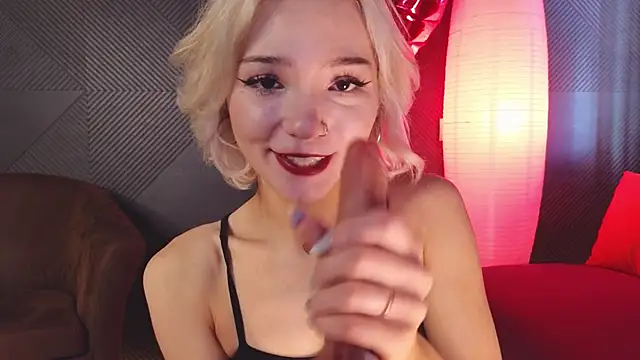 Snapshot of SandraBoyl chatting on 02/25/25, 04:46 SandraBoyl online show from 02/25/25, 04:46