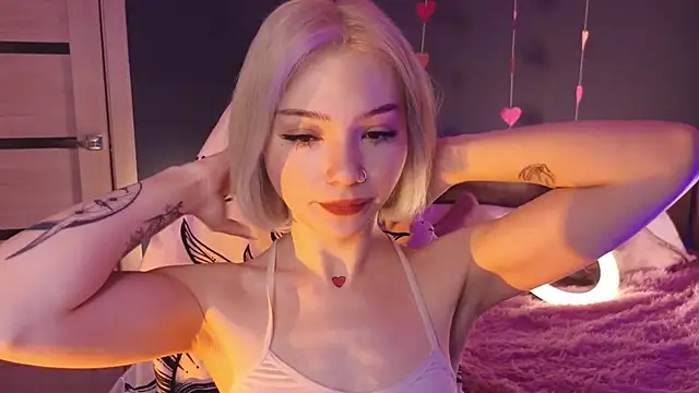 Snapshot of SandraBoyl chatting on 02/21/25, 01:11 SandraBoyl online show from 02/21/25, 01:11