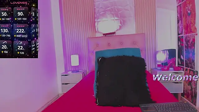 Snapshot of nathalia_zamu chatting on 10/20/25, 06:04 nathalia zamu online show from 10/20/25, 06:04