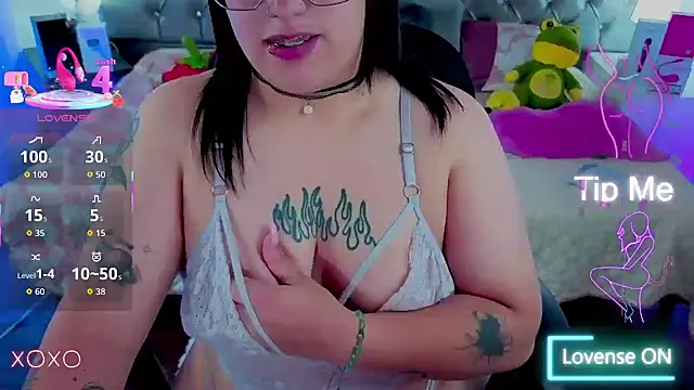 NatalieHarris online show from 10/10/25, 06:42
