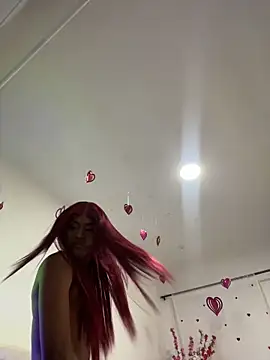 Elektra Queen online show from 05/13/26, 12:45