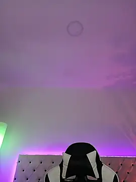 Elektra Queen online show from 12/17/25, 01:16