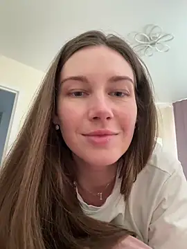 JasminJames online show from 06/11/26, 05:48