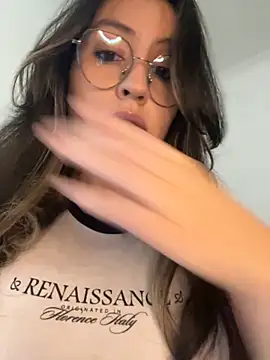 marie2  online show from 09/13/25, 04:07