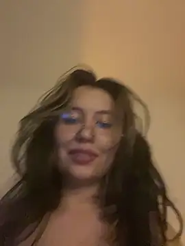 marie2  online show from 03/16/25, 11:37