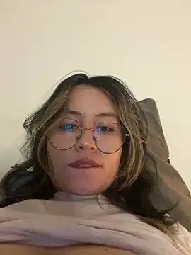 marie2  online show from 03/15/25, 04:43
