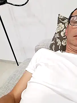 Anastasio33 online show from 09/18/25, 10:35