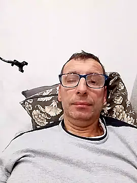 Anastasio33 online show from 10/04/25, 01:29