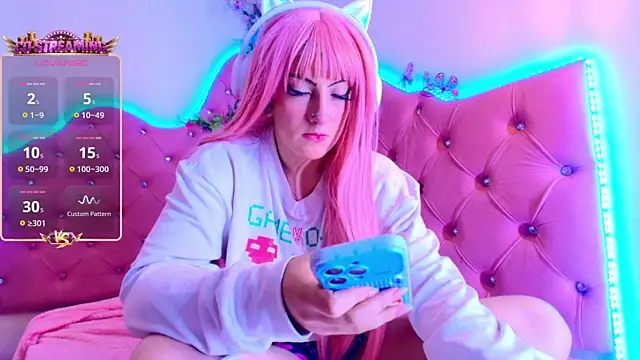 Candy morgan412 online show from 05/17/26, 12:16