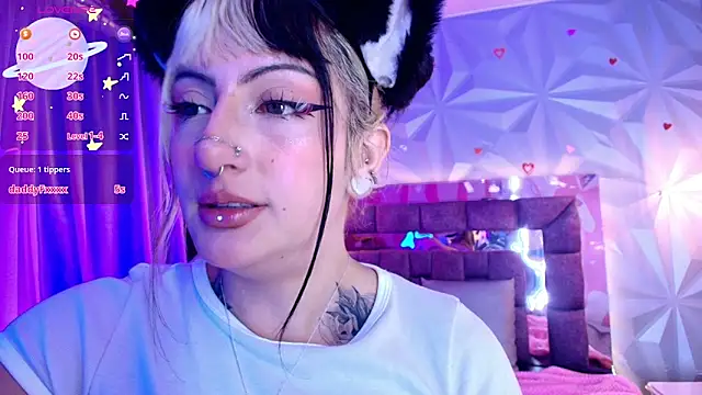 Snapshot of Candy_morgan412 chatting on 02/27/26, 12:27 Candy morgan412 online show from 02/27/26, 12:27