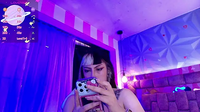 Snapshot of Candy_morgan412 chatting on 03/03/26, 12:23 Candy morgan412 online show from 03/03/26, 12:23