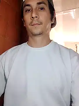 Snapshot of Rejy1992 chatting on 01/23/25, 07:51 Rejy1992 online show from 01/23/25, 07:51