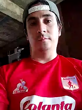 Snapshot of Rejy1992 chatting on 02/02/25, 07:57 Rejy1992 online show from 02/02/25, 07:57