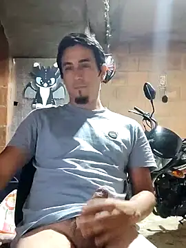 Snapshot of Rejy1992 chatting on 12/28/24, 02:22 Rejy1992 online show from 12/28/24, 02:22