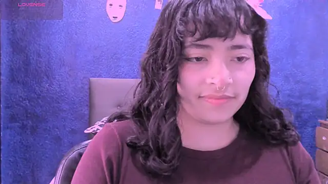 NinaYellow online show from 10/21/25, 04:28