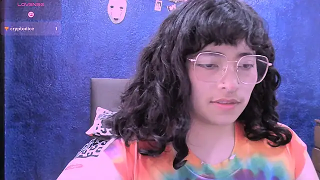 NinaYellow online show from 10/24/25, 02:38