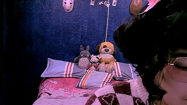 NinaYellow online show from 03/17/26, 01:03