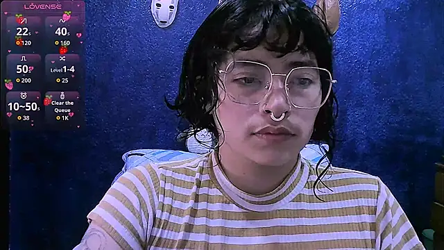 NinaYellow online show from 02/12/26, 01:11