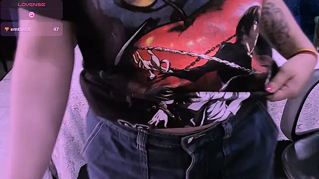 NinaYellow online show from 01/14/26, 05:38