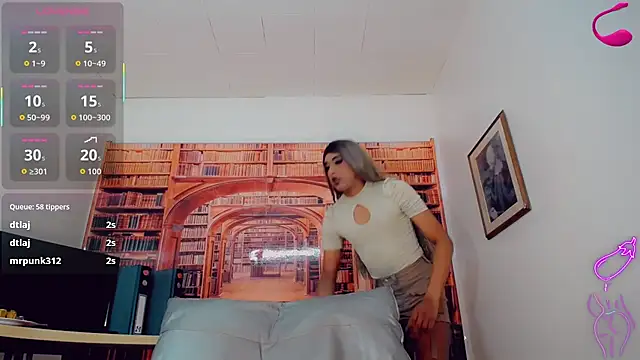 Snapshot of Amanda_Cax chatting on 11/08/25, 07:06 Amanda Cax online show from 11/08/25, 07:06