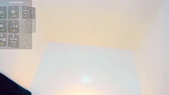 Snapshot of Amanda_Cax chatting on 05/28/26, 07:20 Amanda Cax online show from 05/28/26, 07:20