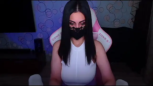   Yasmina   online show from 02/04/26, 03:23