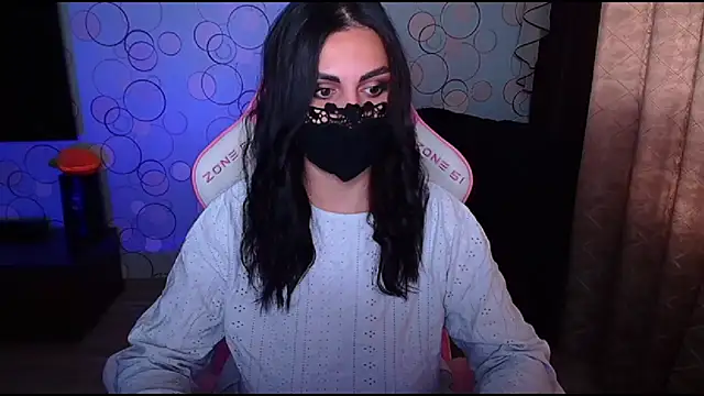 Snapshot of __Yasmina__ chatting on 10/14/25, 04:02 Yasmina online show from 10/14/25, 04:02