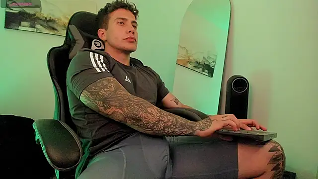 LucianSinclair online show from 01/20/25, 11:21