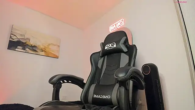 LucianSinclair online show from 12/27/24, 03:42