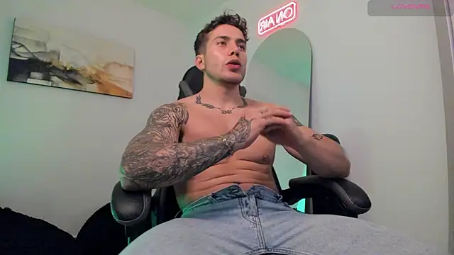 LucianSinclair online show from 01/28/25, 11:39