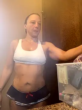 Everlyrose27 online show from 12/06/24, 08:01