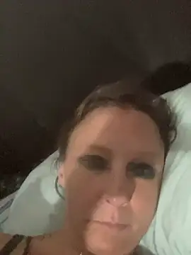 Everlyrose27 online show from 01/11/25, 01:27