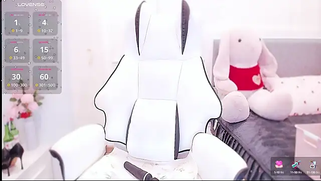 PimChanOK online show from 10/10/25, 01:06