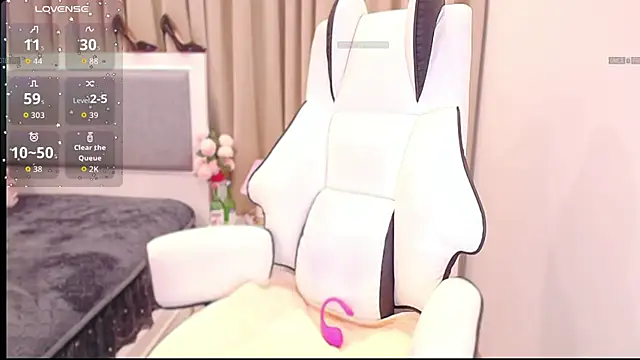 PimChanOK online show from 11/06/25, 02:04