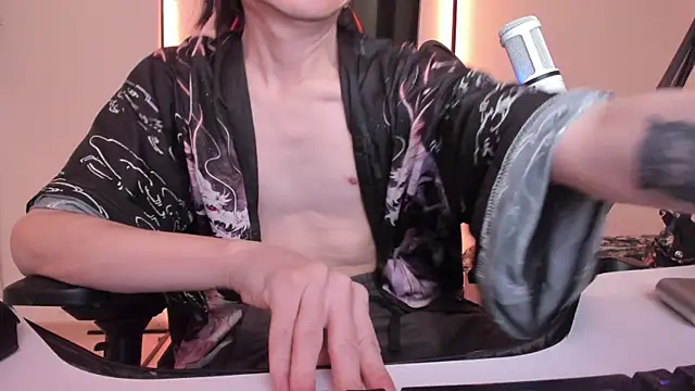 wexlee7 online show from 11/30/25, 11:49