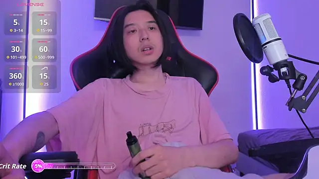 wexlee7 online show from 09/13/25, 10:43