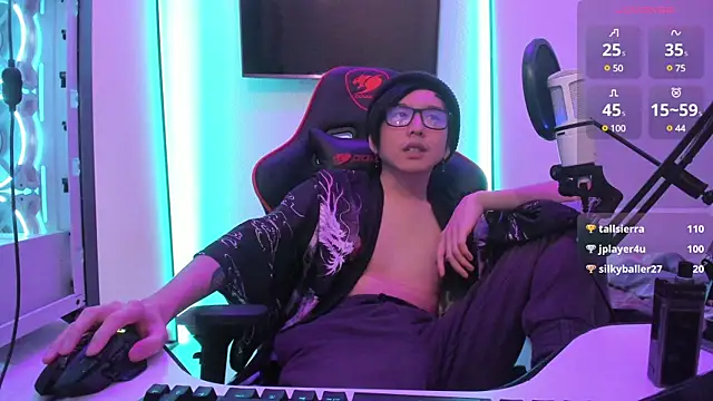 wexlee7 online show from 02/03/25, 02:36