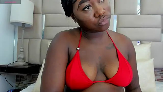 Snapshot of ValeriaRioz chatting on 12/14/24, 11:50 ValeriaRioz online show from 12/14/24, 11:50