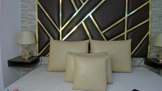 ValeriaRioz online show from 04/06/26, 11:44