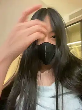 MEOW MEO online show from 11/23/25, 04:17