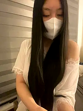 Snapshot of MEOW_MEO chatting on 09/18/25, 04:21 MEOW MEO online show from 09/18/25, 04:21