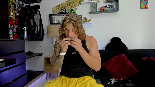 Tom Krakow online show from 01/09/25, 03:01