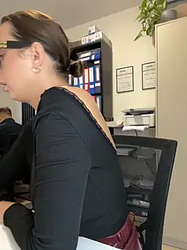 Hii Lolla online show from 11/12/25, 07:01