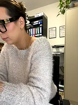 Hii Lolla online show from 10/25/25, 06:12