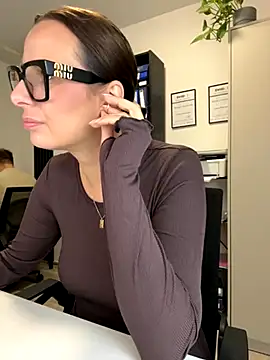 Hii Lolla online show from 11/25/25, 07:08