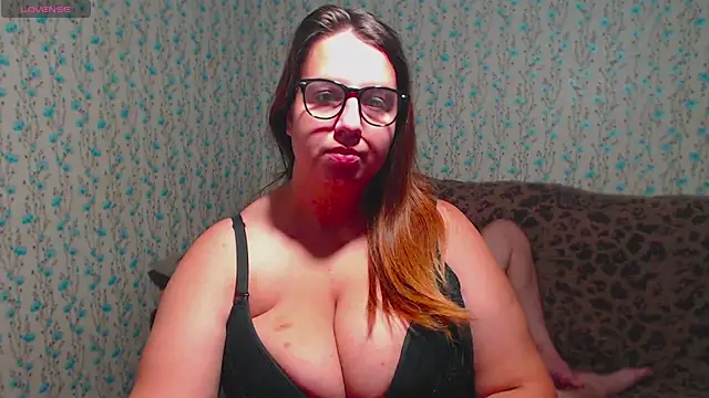 Anna Ki online show from 10/29/25, 03:27