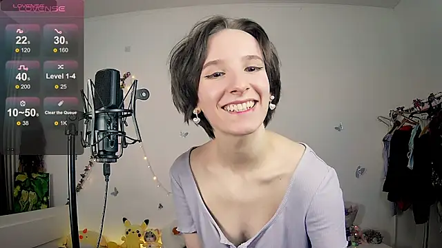 Violet Veliya online show from 12/22/24, 06:04